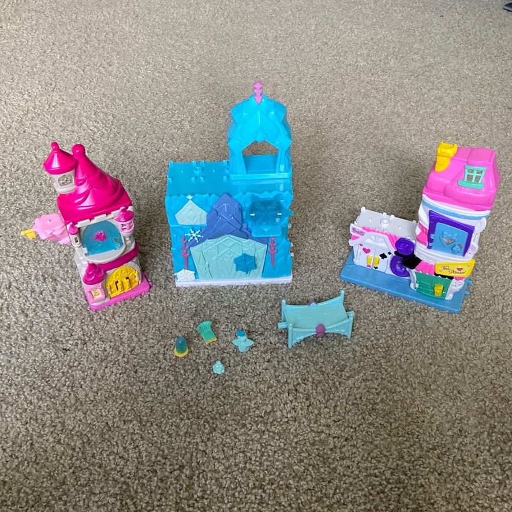 Disney doorables play set